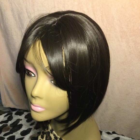 Spectacular Short Bob Wig main image 4